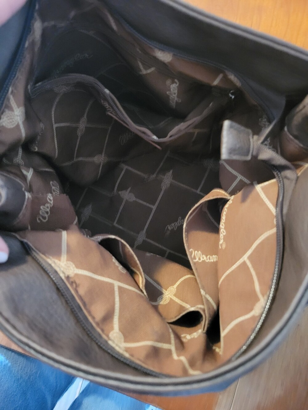 Wrangler Brown Leather Tote with Grommet Strap - Picture 2 of 3